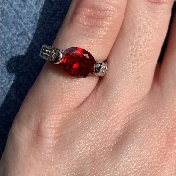 Ruby Red Oval Silver Ring - Picture 2 of 4